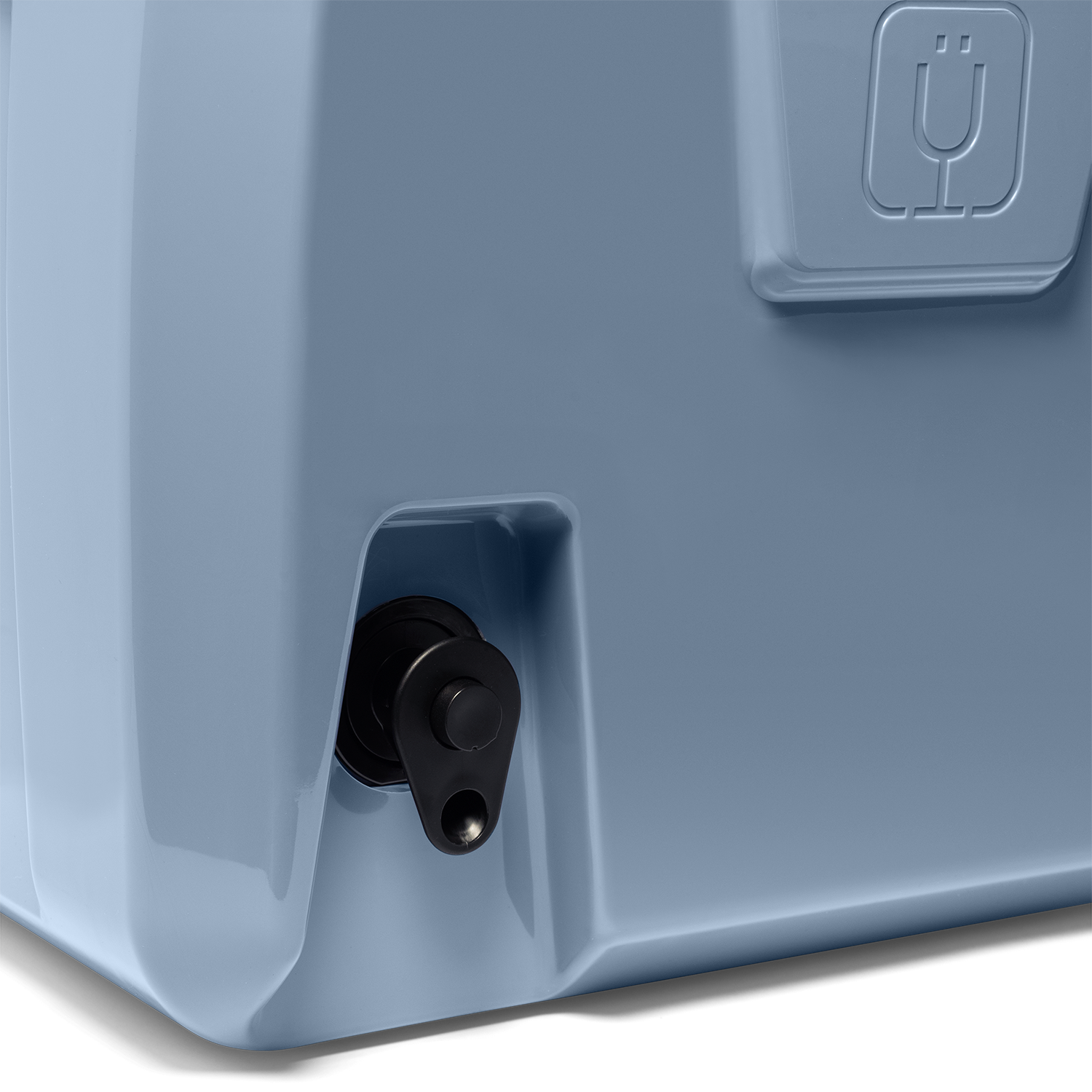 brutank-20qt-g4 BruTank-20-Denim-Tap.png