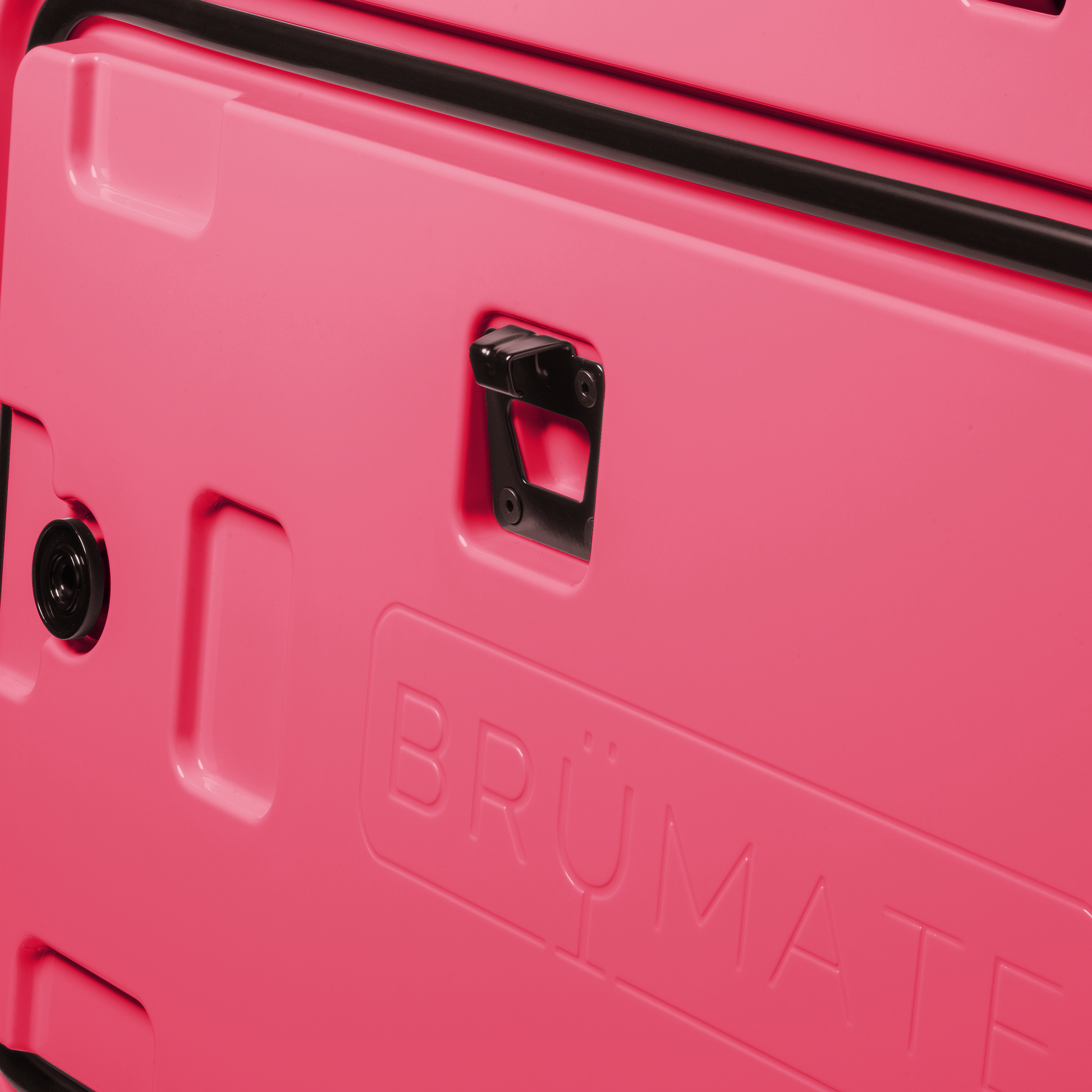 brutank-j2 brutank-55qt-neonpink-bottle-opener.png