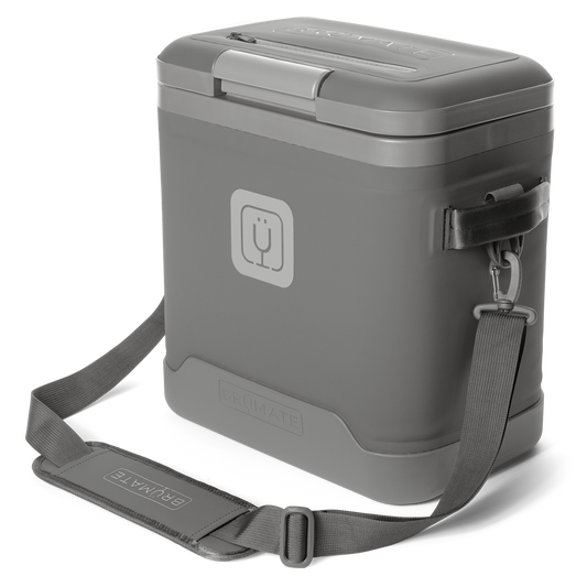 magpack-18-can-v3 magpack_18_graphite_front_strap.png